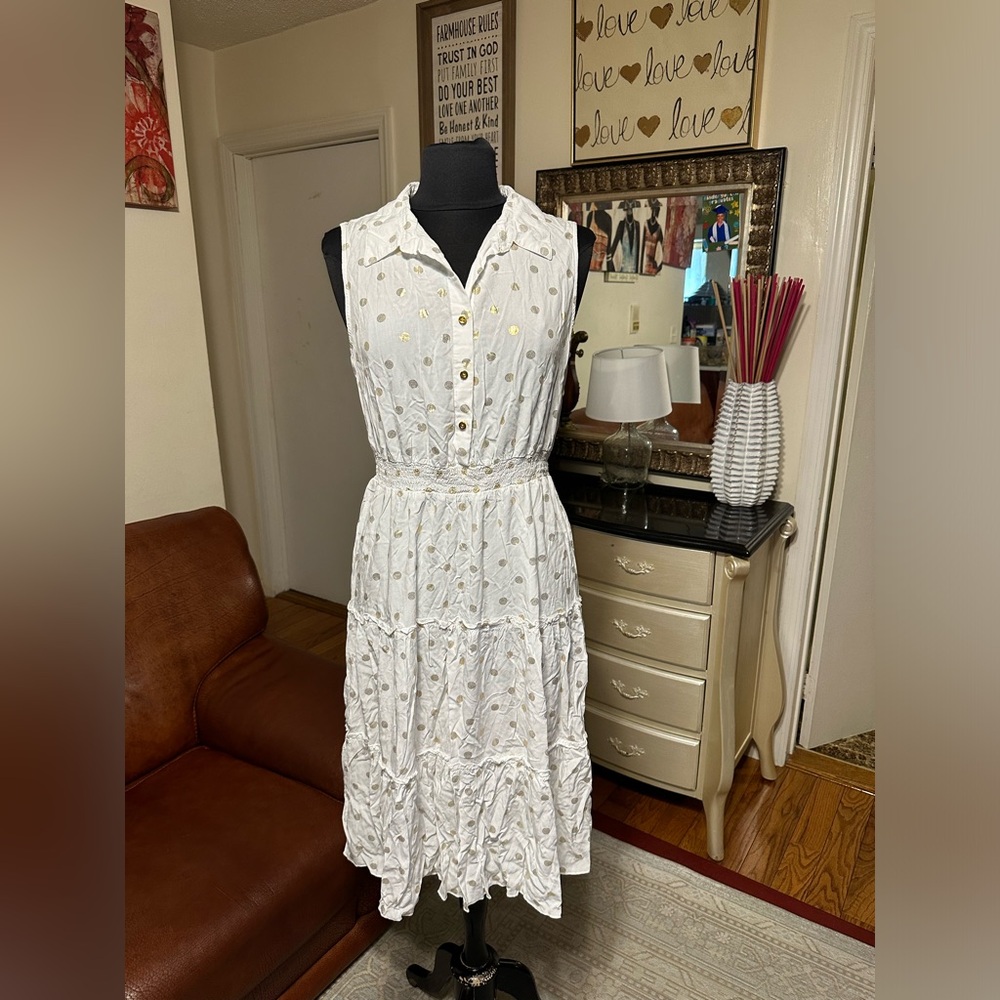 NWOT ALEX & PARKER WOMENS BEAUTIFUL WHITE AND GOLD DOTS DRESS WITH ELAST…